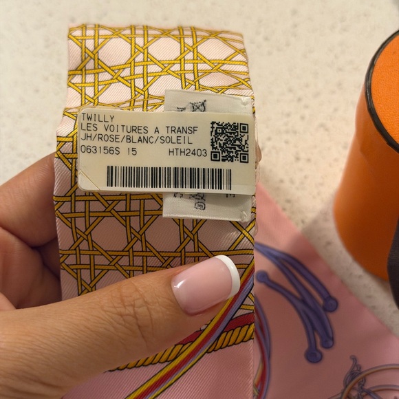 Hermes Pink and Orange Twilly Scarf - Picture 2 of 2